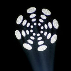 Découvrez la lyre Spot LED DJ BoomTone DJ Maxi Spot 60 : 60 W, anneau LED RGB, effets Spot + Wash, idéale pour DJ, clubs et événements.