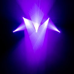 La Mac Mah Mac Spot 100 est une lyre Spot LED professionnelle 100 W avec effets variés, idéale pour prestataires, DJ et installations scéniques.