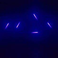 Illuminez vos événements avec l’Evolite Magic Tube : 8 tubes LED RGBW IP65 sur batterie, jusqu’à 20h d’autonomie, contrôle DMX et smartphone.