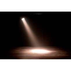 Découvrez le projecteur LED extérieur ADJ Encore LP12 IP, puissant, IP65, 4700 lumens, idéal pour scènes en plein air et captations vidéo.