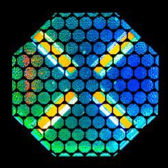 ADJ Vintage X, projecteur LED vintage avec effet blinder 2000K et fond RGB, contrôle DMX/Bluetooth, idéal pour concerts et scénographies.