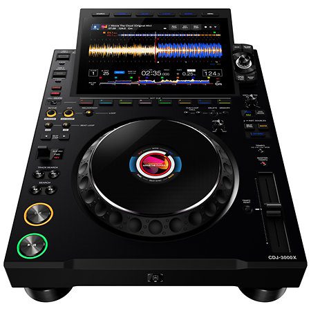 Le CDJ-3000X Pioneer DJ repousse les limites du mix avec Wi-Fi intégré, CloudDirectPlay, écran tactile 10,1″ et DAC ESS 96 kHz/24 bits.