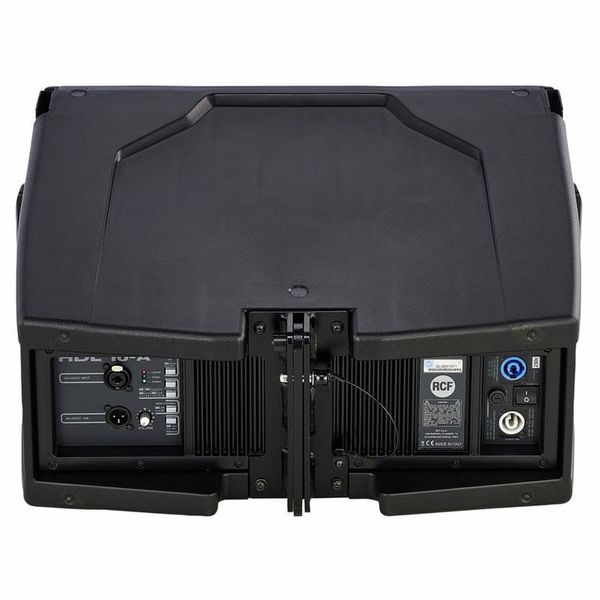 RCF HDL 10-A, module line array actif 700 W avec DSP et FiRPHASE, idéal pour concerts, DJ et événements professionnels de taille moyenne.
