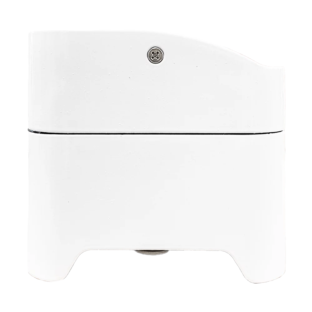 Box 4 IP LED Batterie 4x18W RGBWA+UV, autonomie jusqu’à 20h, IP65. Idéal DJ, scènes, terrasses et événements intérieurs/extérieur.