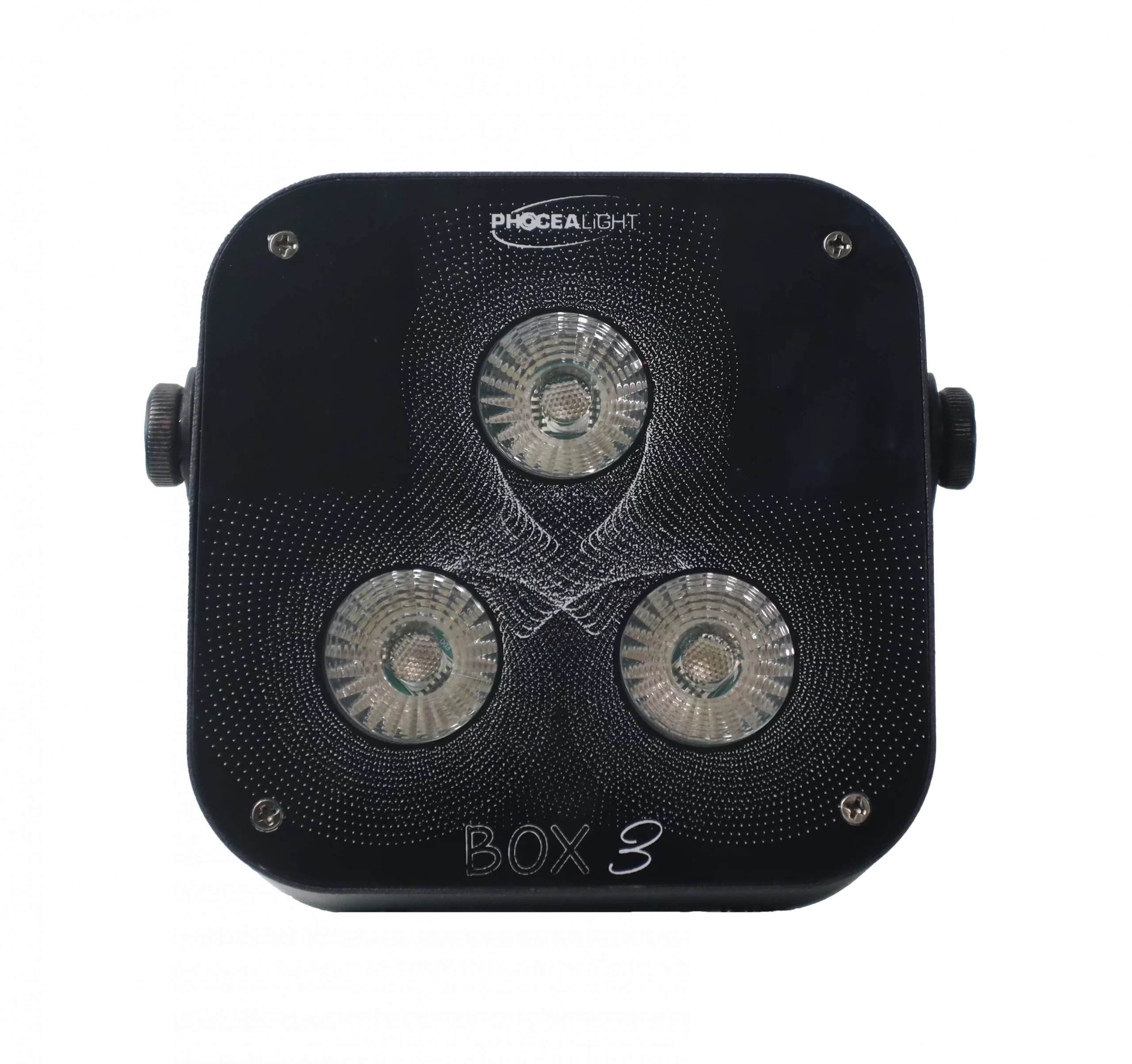 Box 3 est un projecteur LED batterie 45W RGBWA+UV, d'une autonomie de 15h, DMX HF sans fil. Idéal pour DJ, mariages et événements.